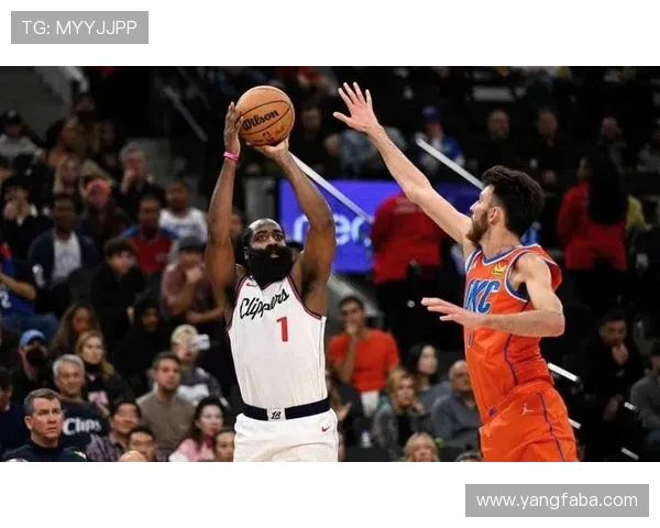 卢指导强调球队风格追求高效与智慧而非快节奏篮球 卢指导强调球队风格追求高效与智慧而非快节奏篮球